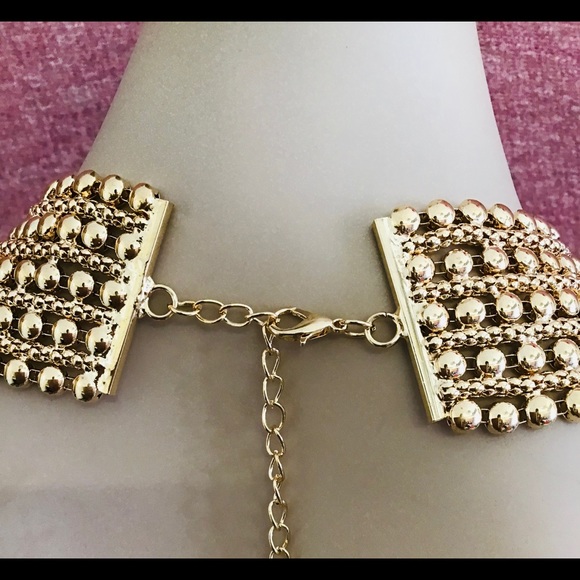 Big and Beautiful Maxi Necklaces for Women Fashion Choker Statement Necklace - Picture 9 of 13